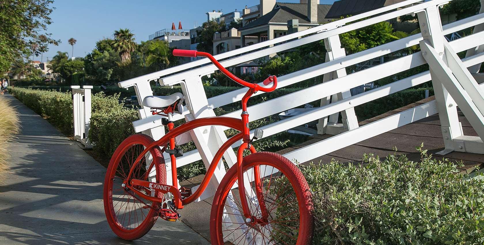 The Kinney - Venice Los Angeles
